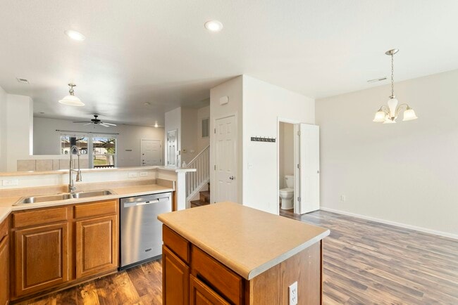 Building Photo - 2569 Shannara Grv