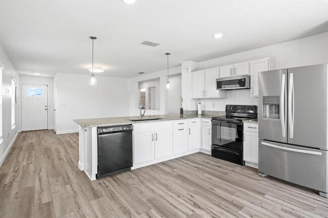 Building Photo - 212 Miles Ct