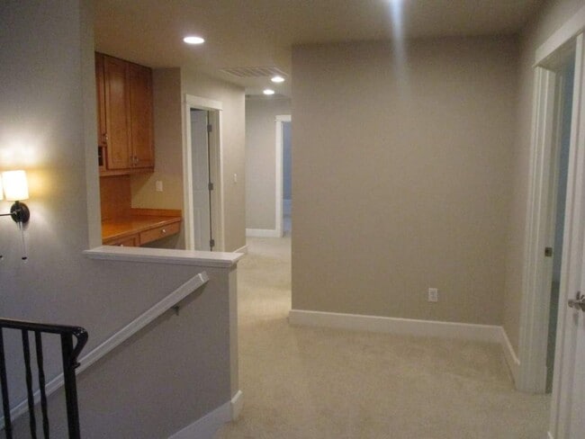 Building Photo - 11611 52nd Ave Ct NW