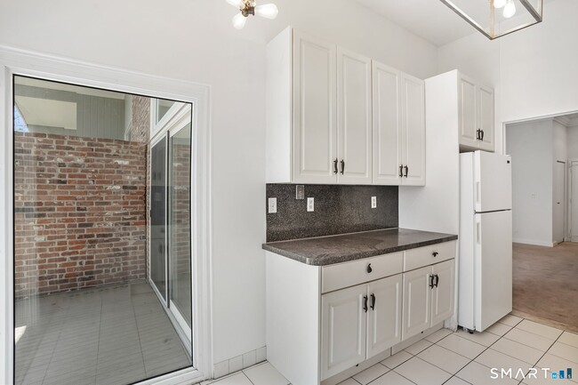 Building Photo - 106 Southport Woods Drive
