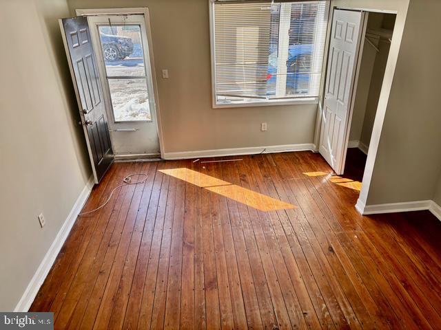 Building Photo - 2445 E Huntingdon St