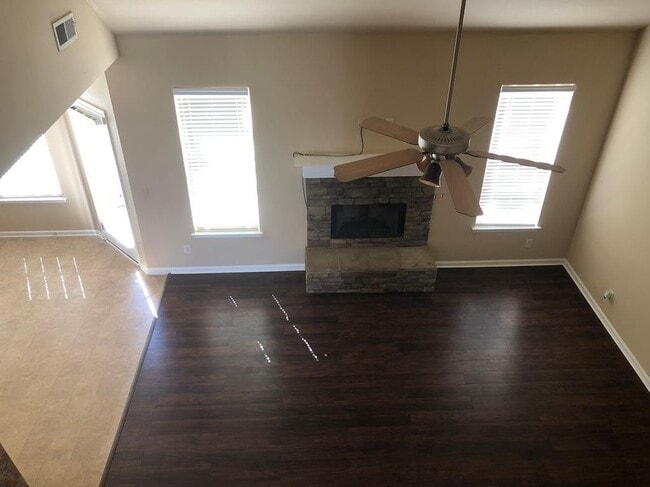 Building Photo - 13 Old Glory Way