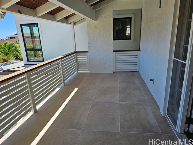 Building Photo - 1128 Kahului St