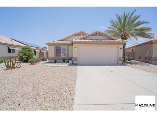 Building Photo - Welcome to this exquisite 2/2 Peoria home ...