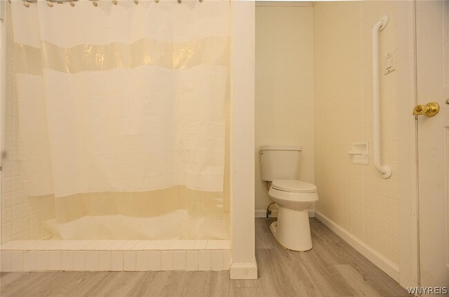 Building Photo - 769 19th St