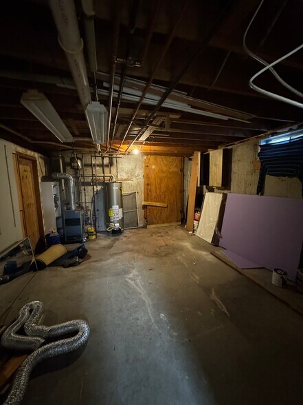 Building Photo - 408 South St