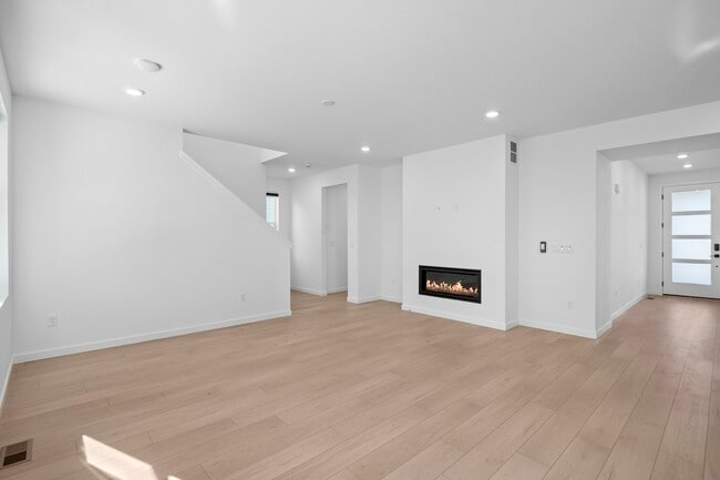 Building Photo - 11556 Amplify Cir