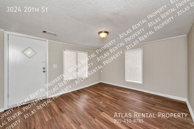 Building Photo - 3024 20th St