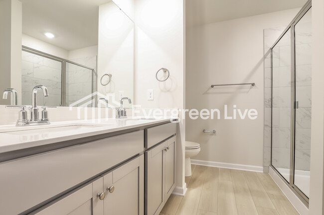 Building Photo - 5543 Hydrangea St