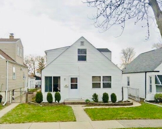 Building Photo - 35 46th Ave