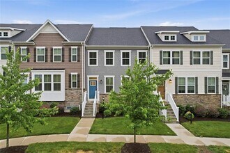 Building Photo - 196 Moyer Hill Dr