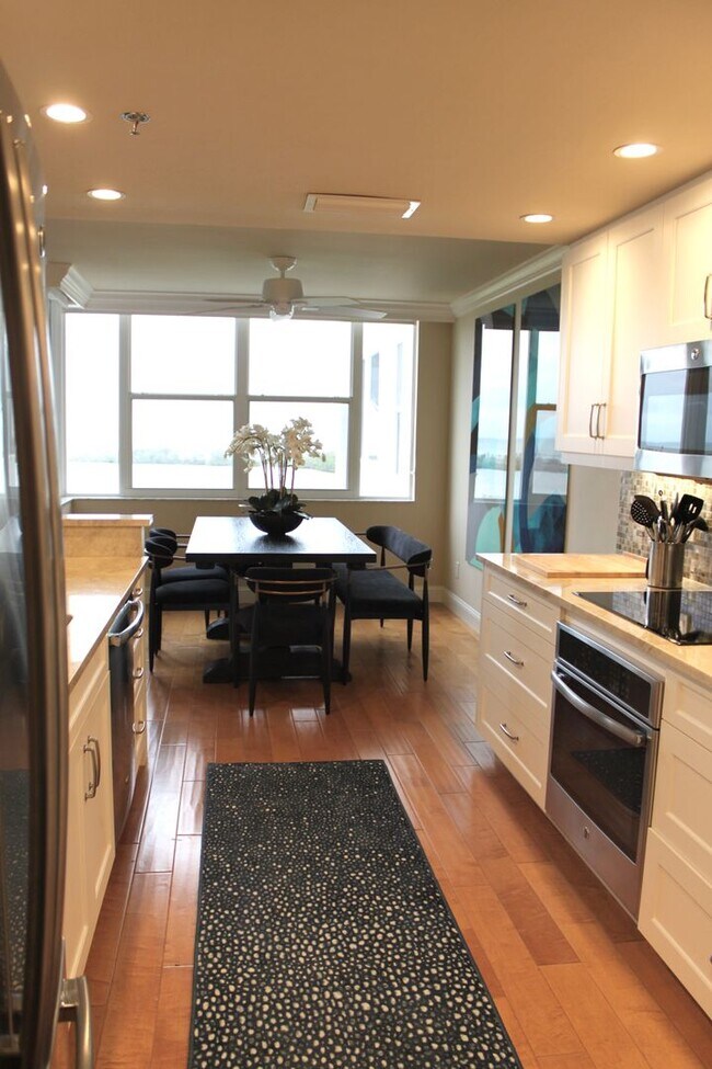 Building Photo - **PELICAN BAY**ST NICOLE**NEWLY FURNISHED**STUNNING SEASONAL OR ANNUAL RENTAL**