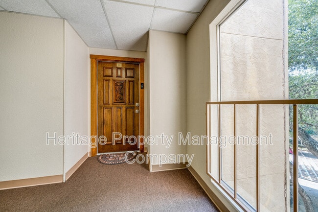 Building Photo - 4119 Medical Dr