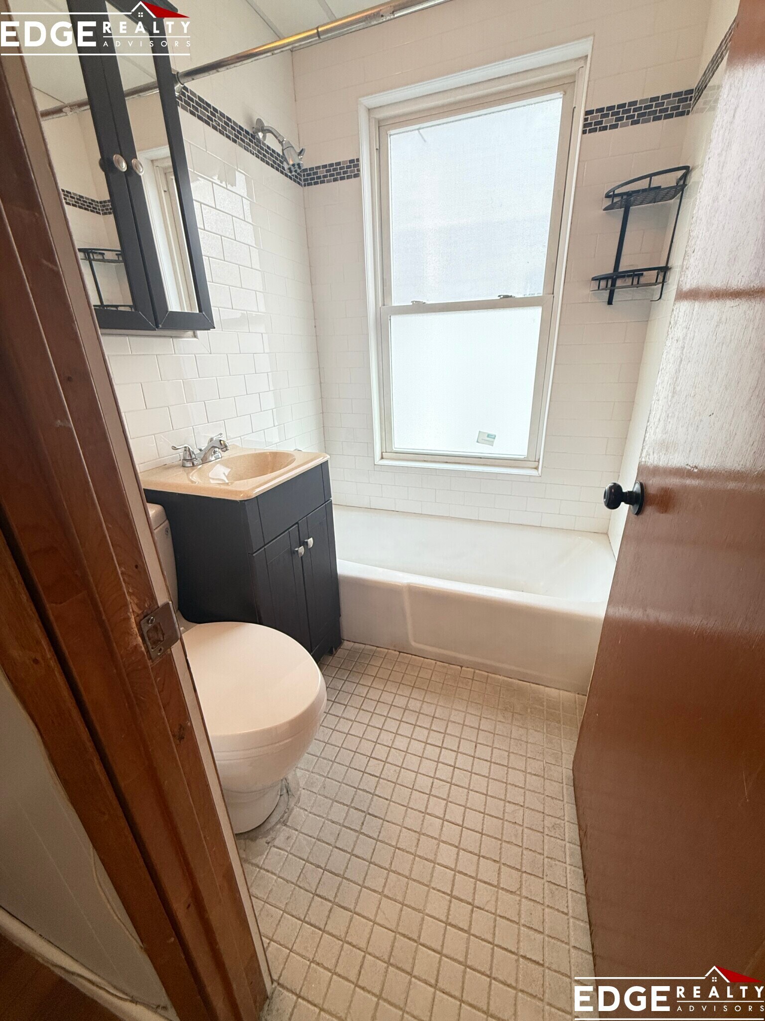 Building Photo - 7 High St Pl