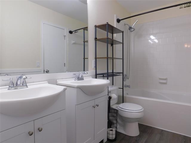 Building Photo - 3108 Pinehurst Ct