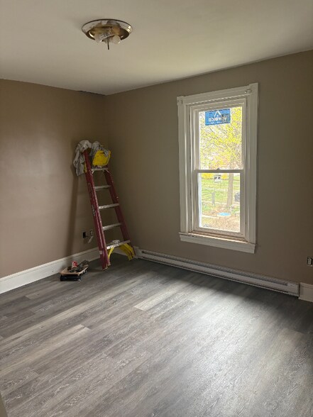 Building Photo - 220 Philadelphia Ave