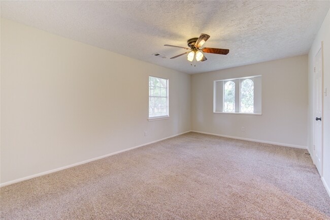 Building Photo - 9115 Taidswood Dr
