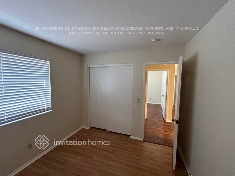 Building Photo - 1538 E Hearne Way