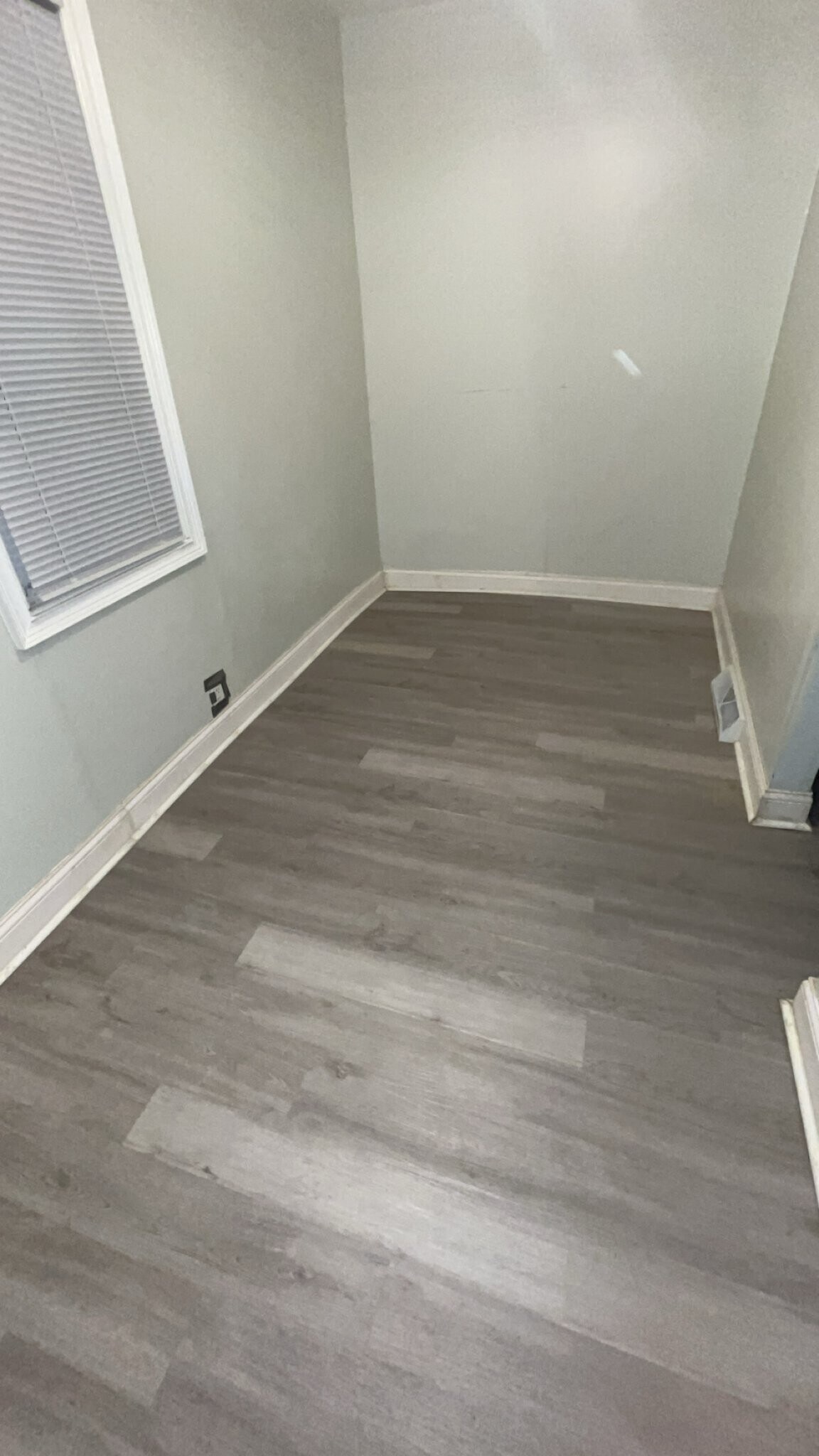 Building Photo - 3014 Nursery Ave