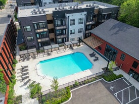 Building Photo - 1460 Grant