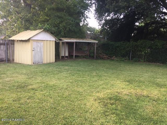 Building Photo - 106 Village Ln