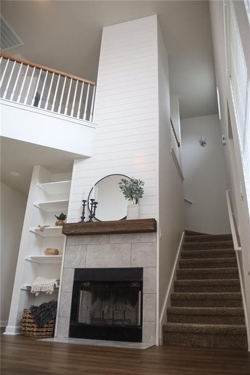 Building Photo - 830 Lone Star Dr