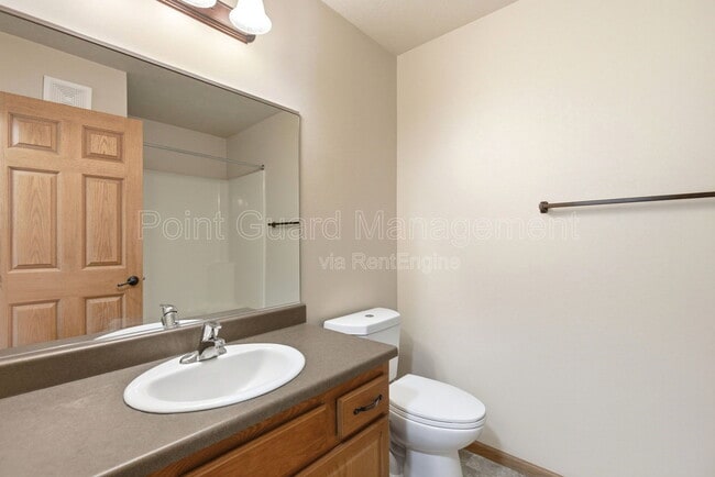 Building Photo - 2608 N Career Ave