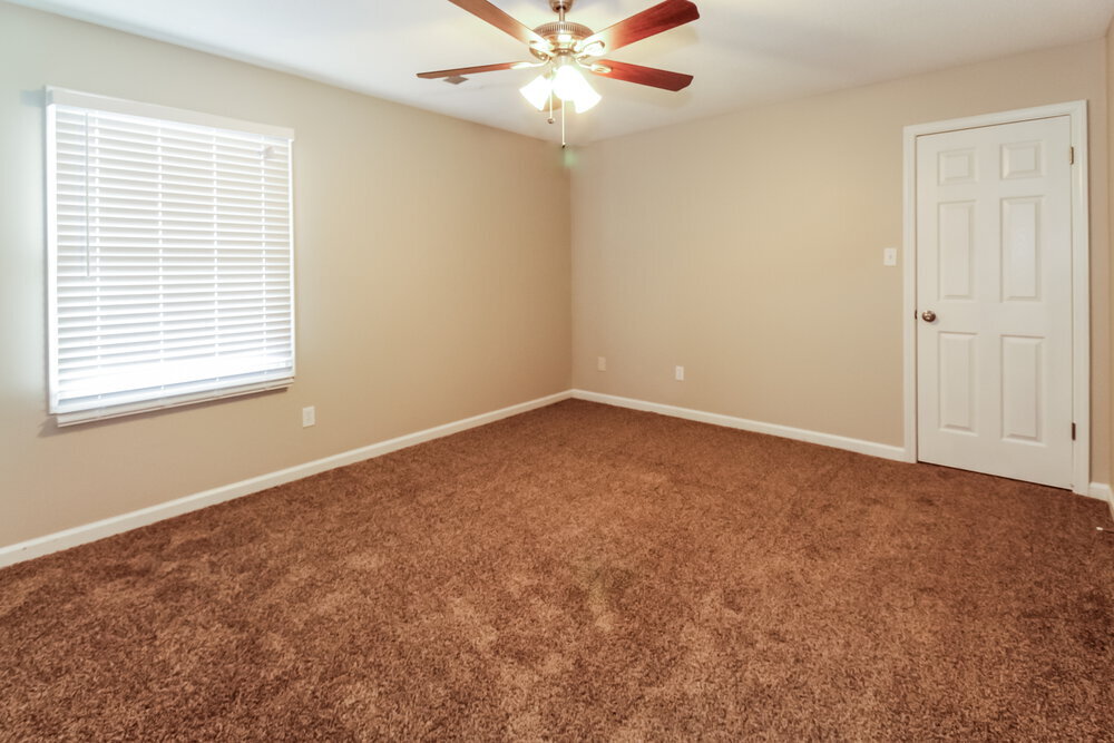 Building Photo - 7807 Teal Lake Cove