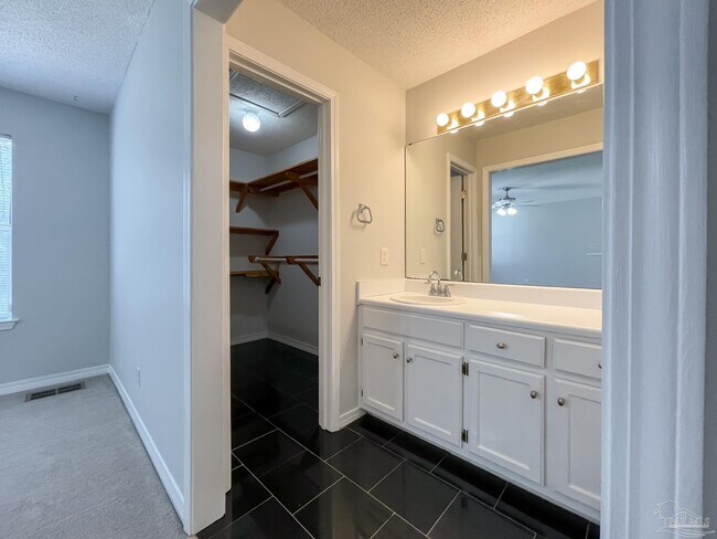 Building Photo - 7045 Weatherwood Dr