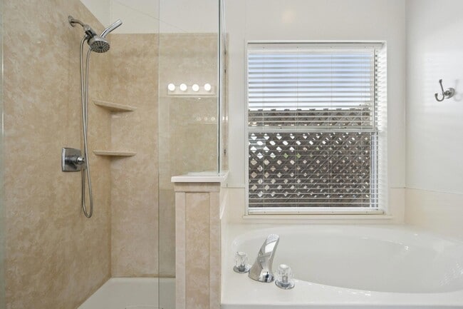 Building Photo - 17917 Worley Dr