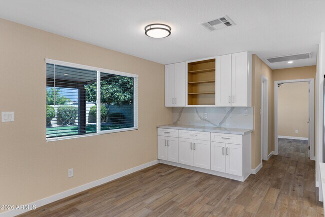 Building Photo - 18408 N 46th Dr