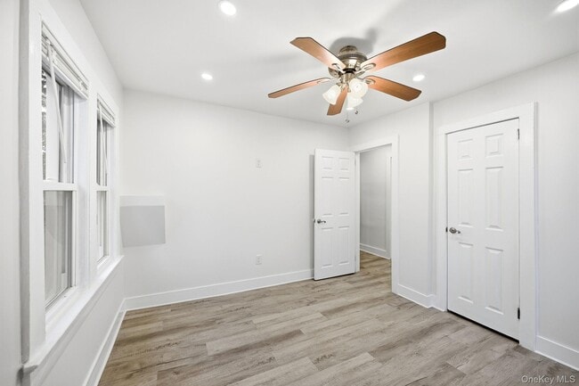 Building Photo - 359 Orangeburg Rd