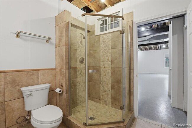 Building Photo - 3932 Fieldview Rd