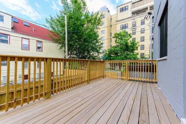 Building Photo - New Construction 3 Bed/ 2 bath Andersonville/Edgewater