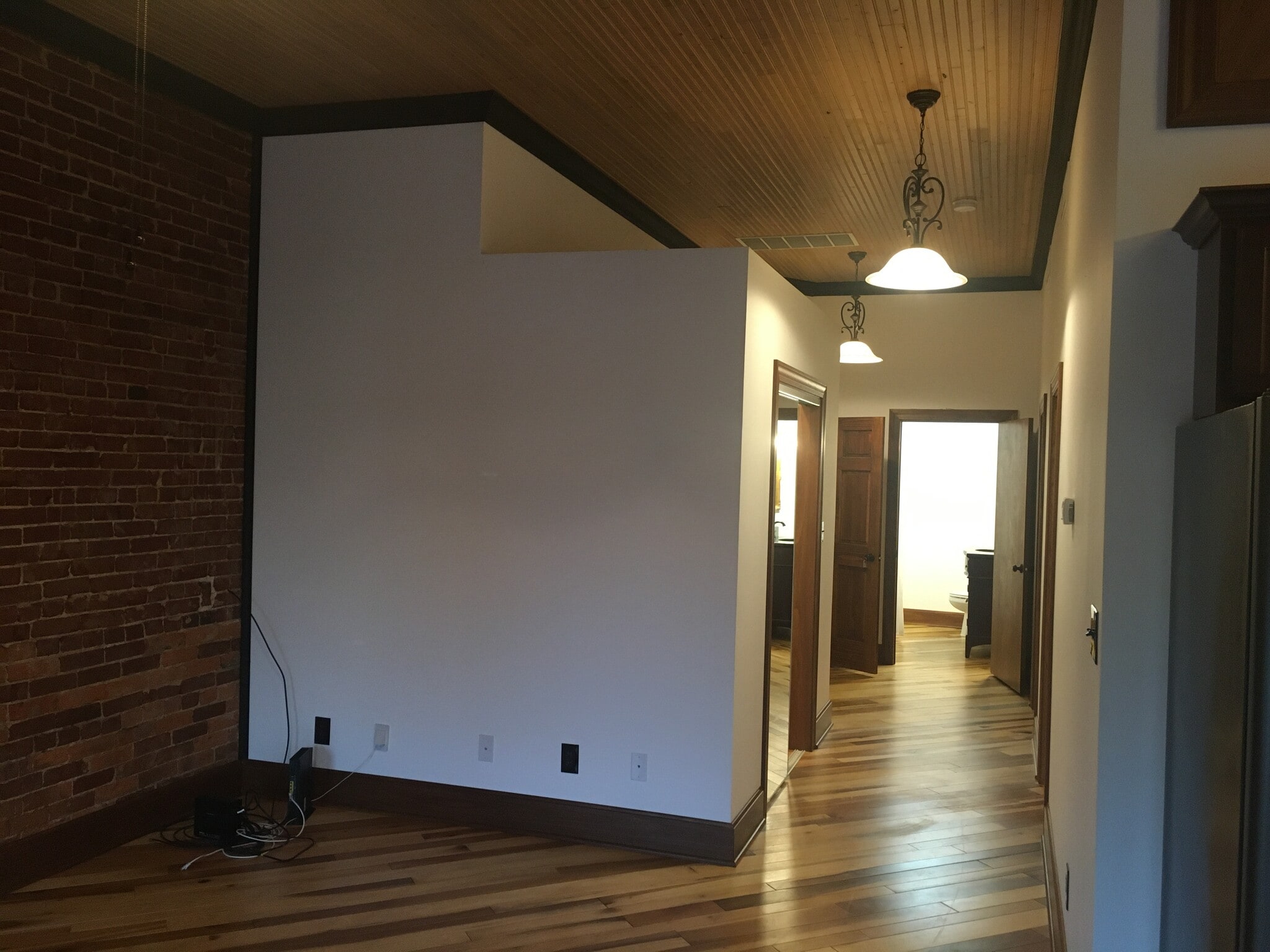 Living Room/Hallway - 314 E 4th St