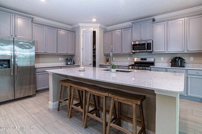 Building Photo - 75 Diamondback Ave
