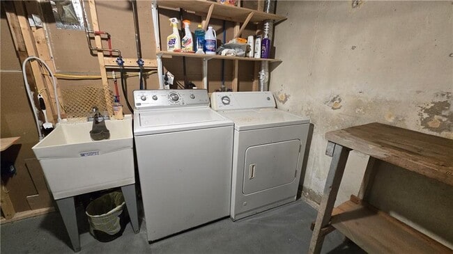 Building Photo - 7 Eliza St