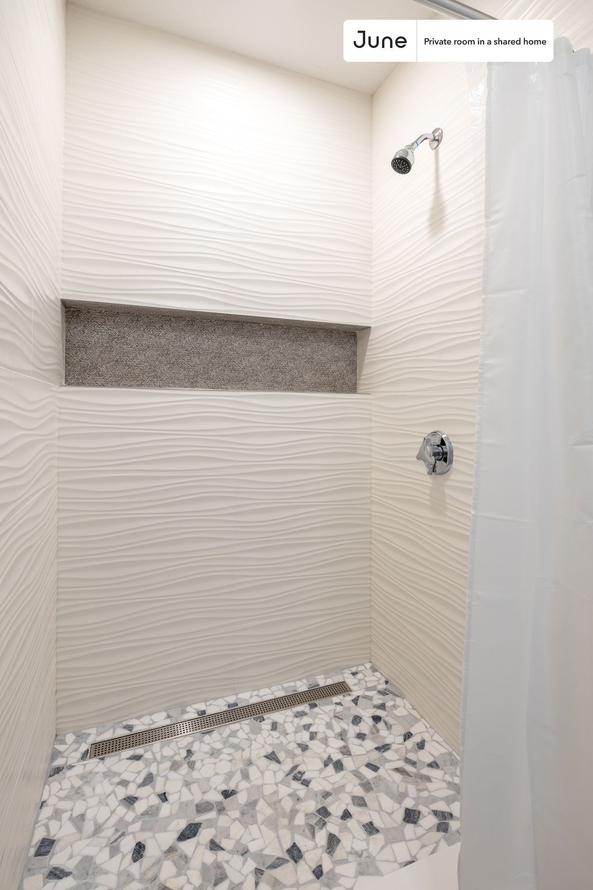Building Photo - Room in Shared 5 bed/2 bath home in JFK/UMass