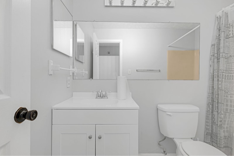 Building Photo - 5327 Traditions Dr