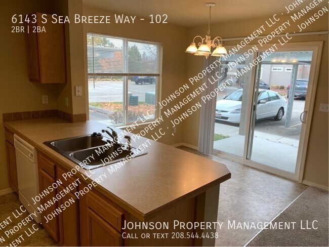 Building Photo - 6143 S Sea Breeze Way