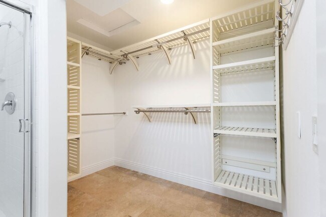 Building Photo - Spacious Laguna Niguel 3 Bed 2 Bath Condo Near Dana Point Harbor