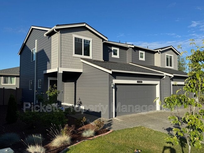 Building Photo - 6500 Hornet Cir NE