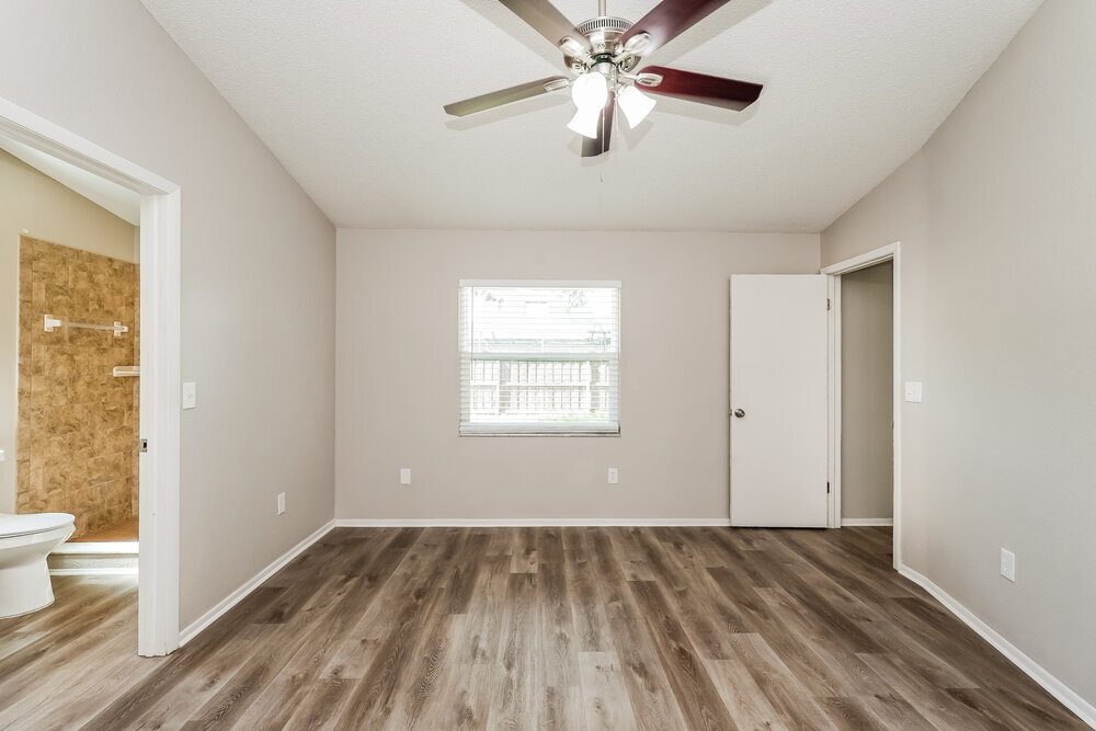 Building Photo - 914 Axlewood Cir