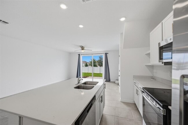 Building Photo - 14087 Lilac Sky Ter
