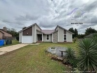 Building Photo - 1228 Bromley Dr
