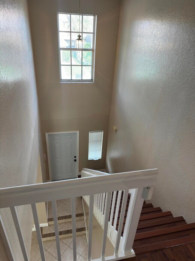 Building Photo - 5409 Eastbay Dr