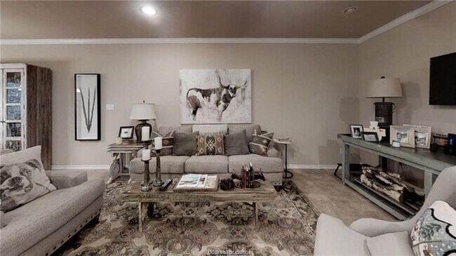Building Photo - 4020 Golden Eagle Dr