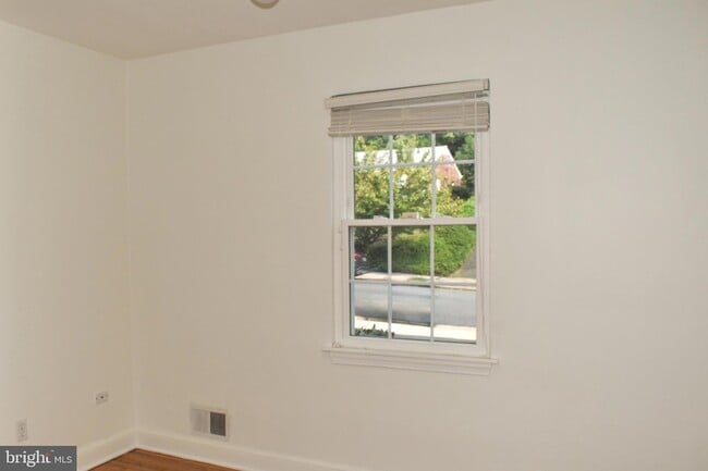 Building Photo - 304 Moncure Dr