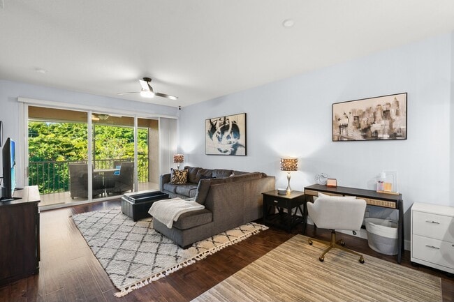 Building Photo - 10021 Heather Ln