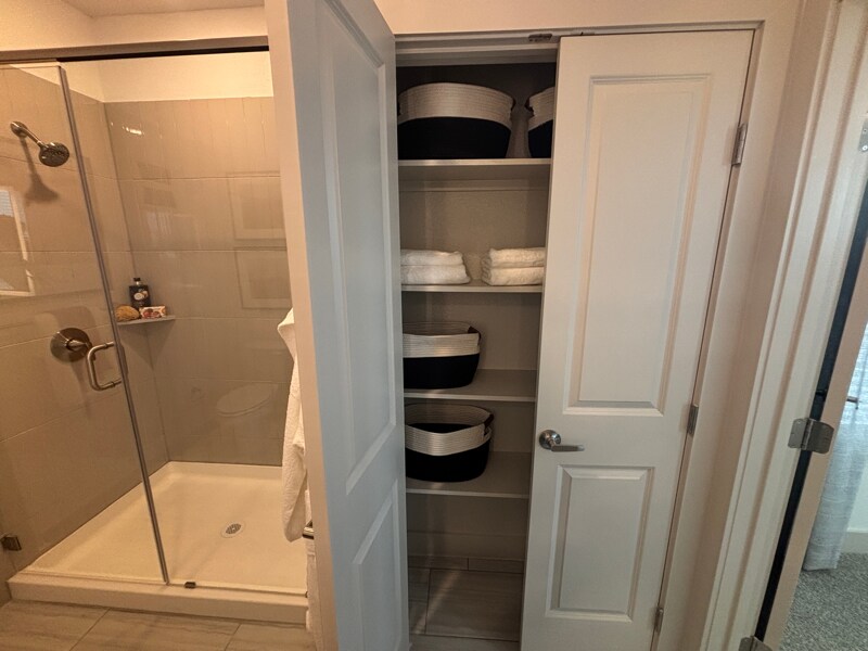 Building Photo - 702 Celebration Wy